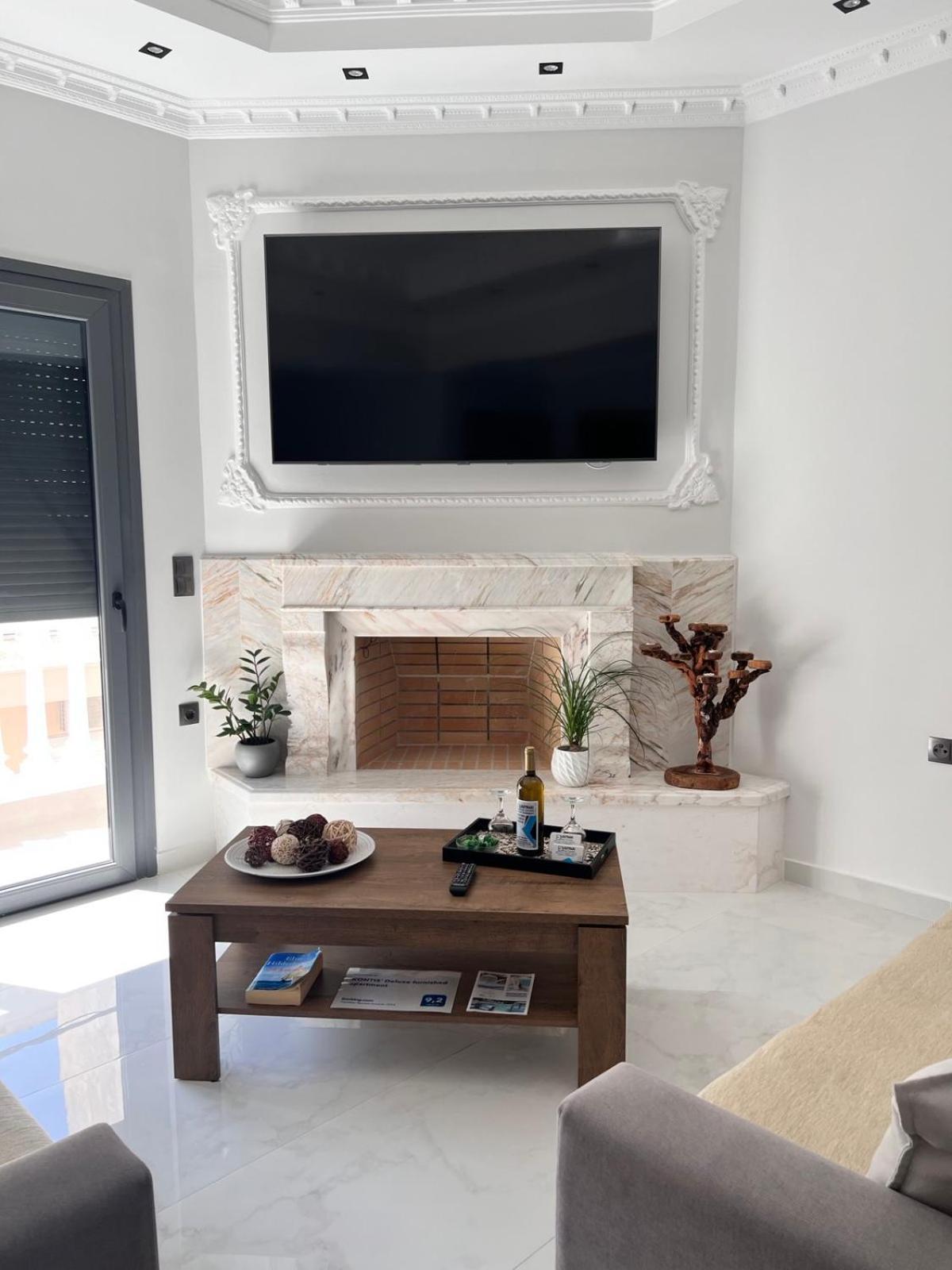 Kontis' Deluxe Furnished Apartment Loutráki Exteriér fotografie