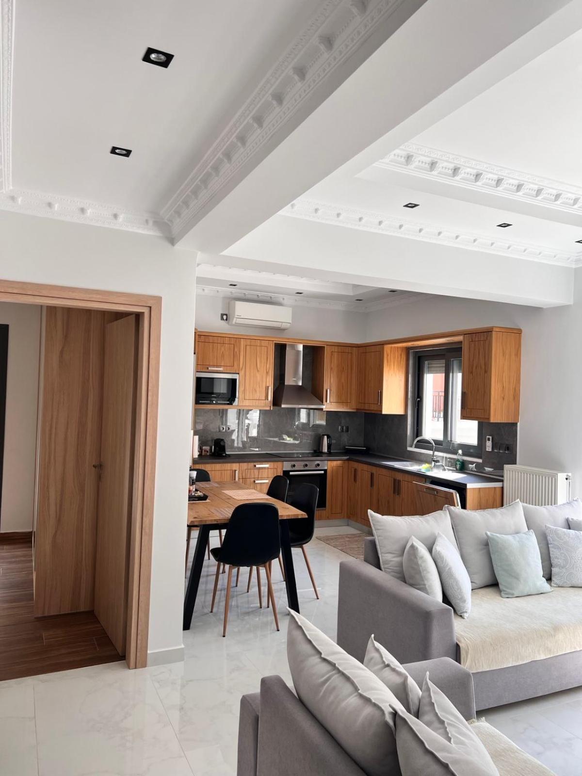 Kontis' Deluxe Furnished Apartment Loutráki Exteriér fotografie