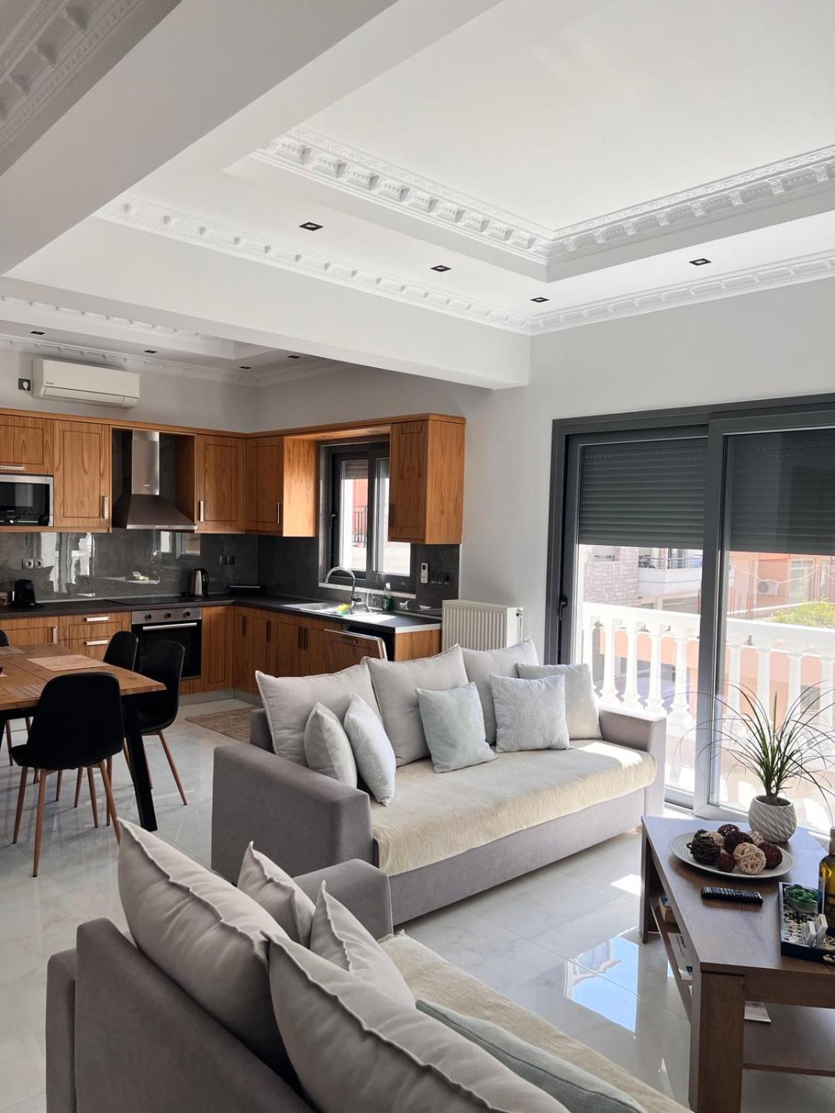 Kontis' Deluxe Furnished Apartment Loutráki Exteriér fotografie